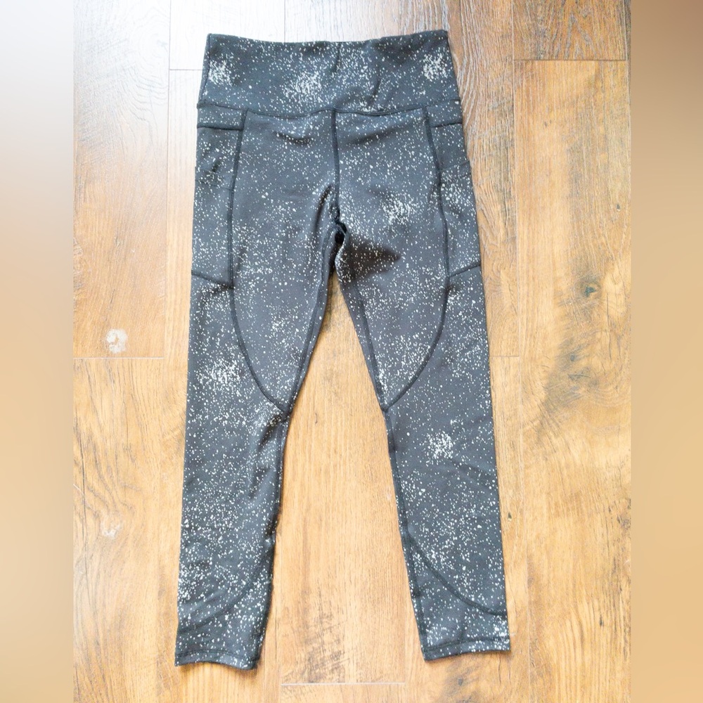 Zyia Splatter Active Leggings 6-8 black and silver Speckles Cosmic pocket
